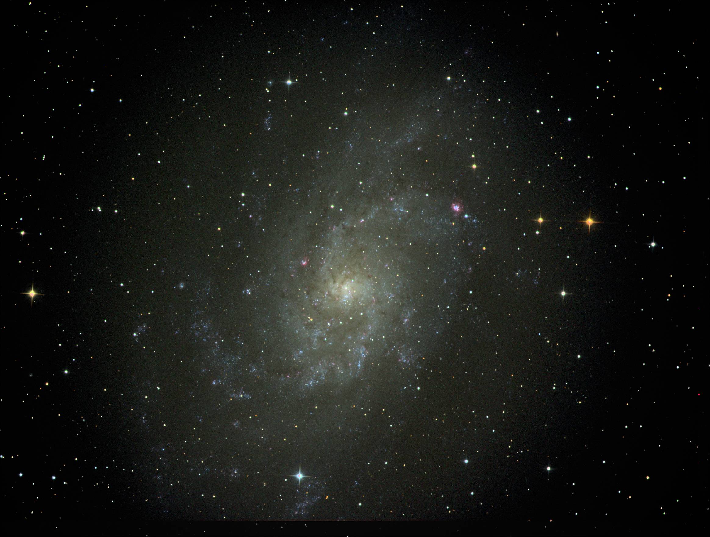 m33LRGBHa_120sec_1x1_L_frame26@  0xFD  0xF  0xD  5x120R  5x120G  5x120B  0x0RGB  23x120L  _stacked.jpg