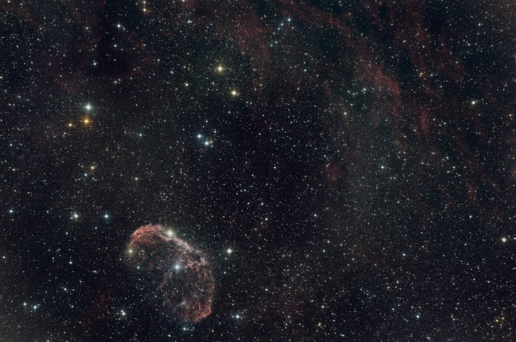 ngc6888CrescentASI071Netwon_RGB_ReducedStars.jpg