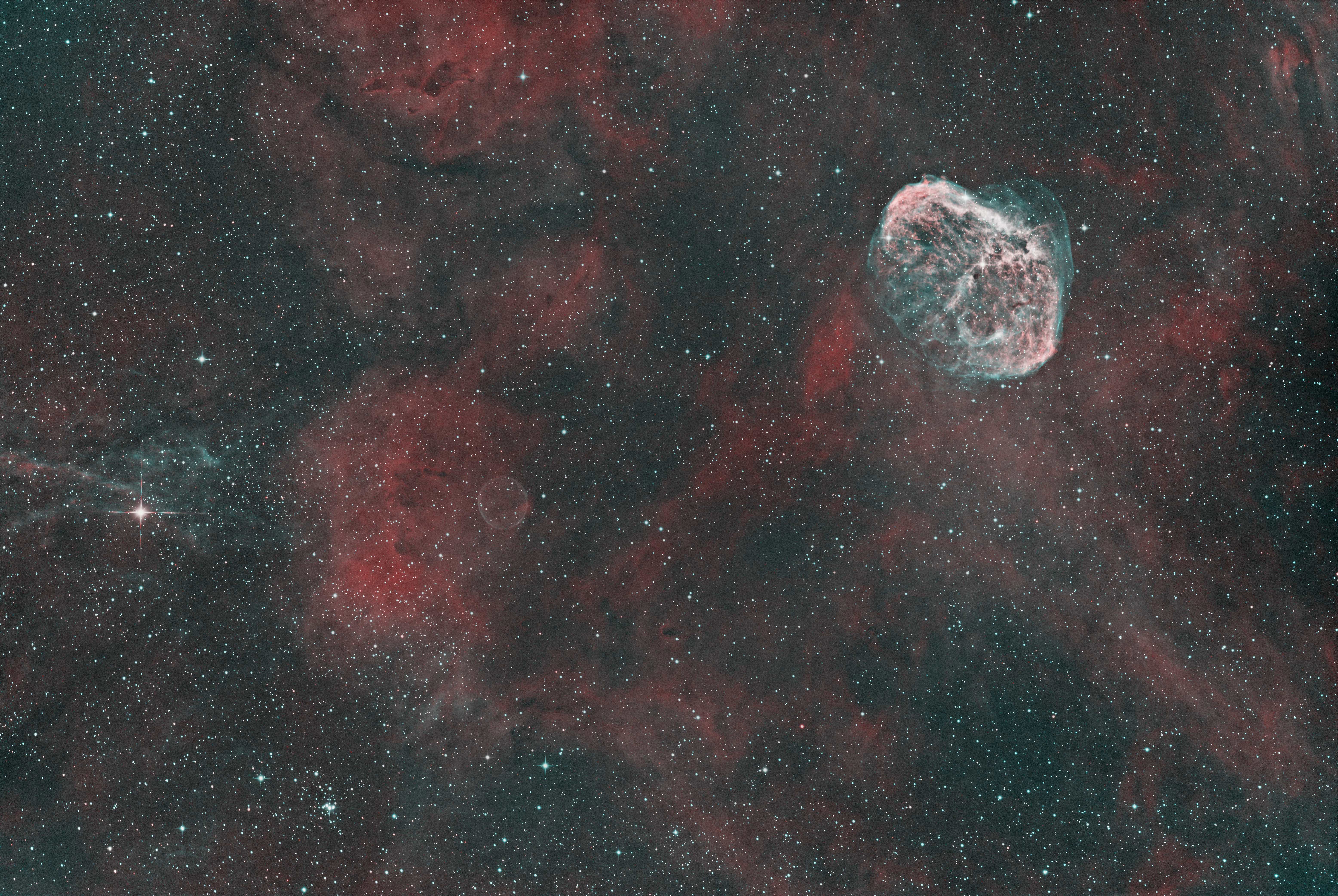 Crescent_buble_NGC6888_HOO_3mb.jpg