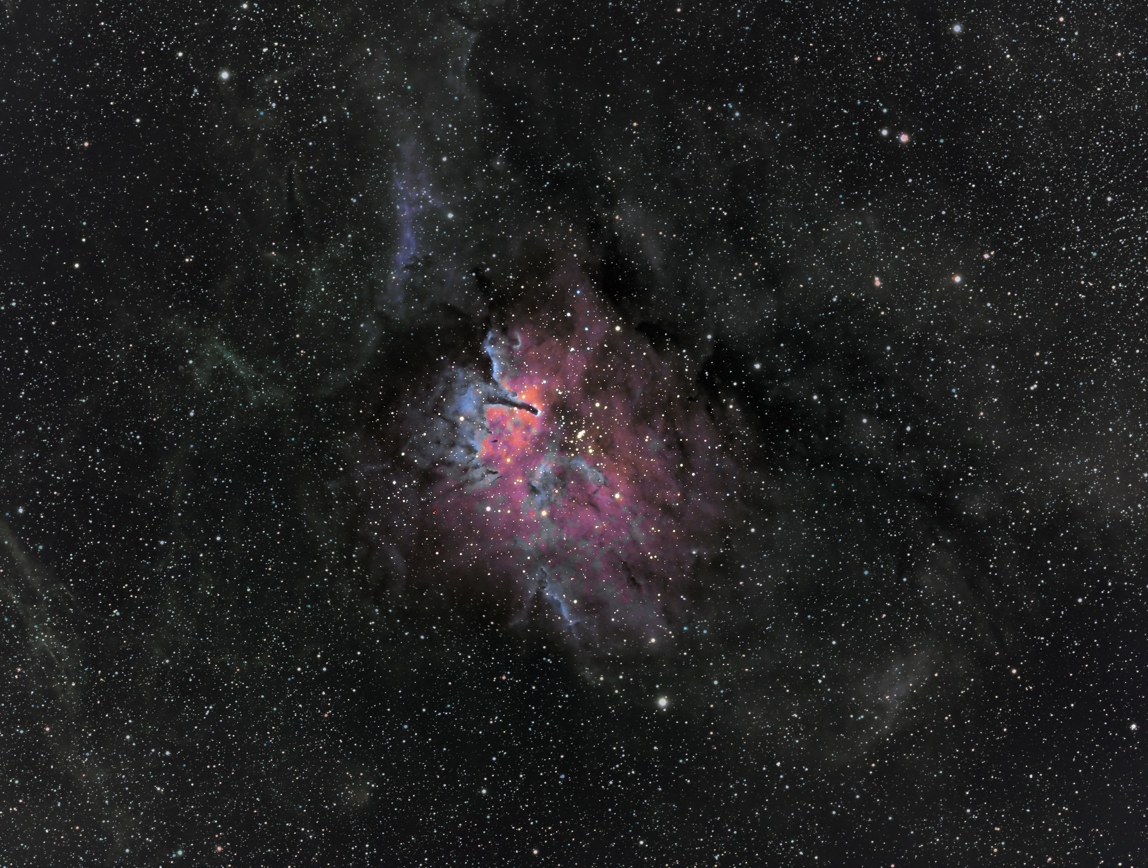 ngc6823_2020+2022.jpg