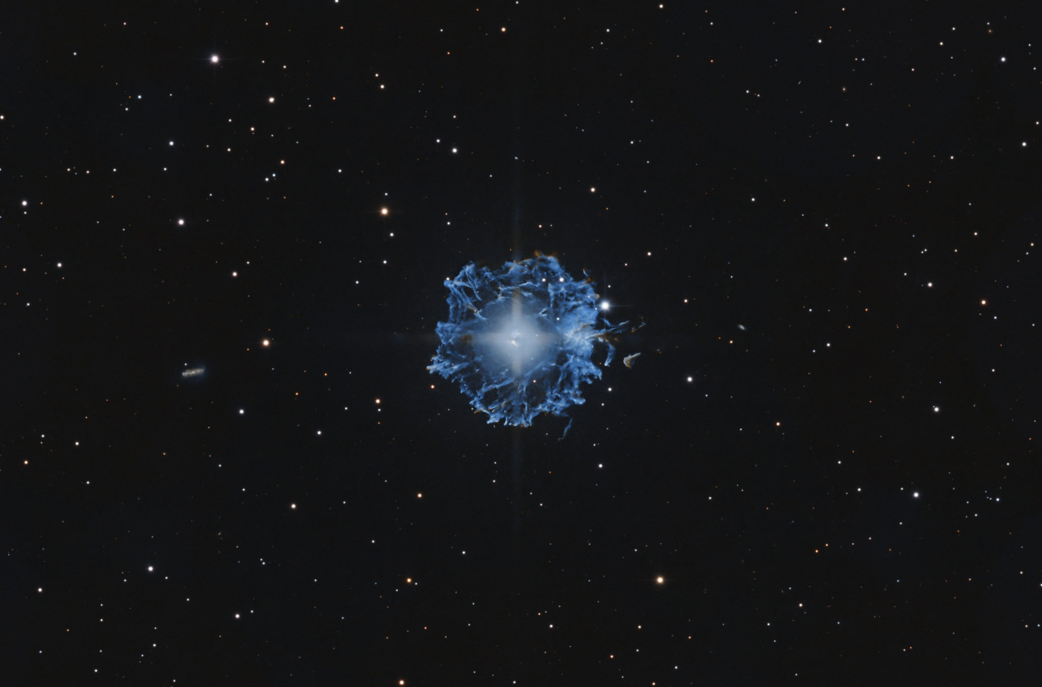 NGC6543 - Cats Eye Nebula (crop)-2000px.jpg