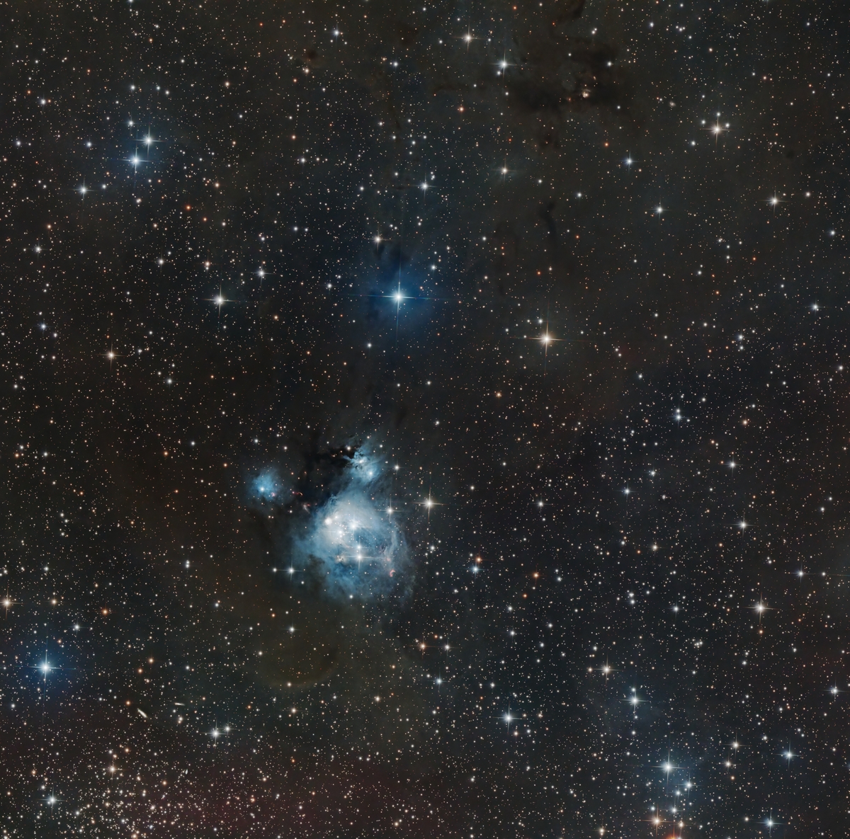 NGC7129LRGB_Cropped_small.jpg