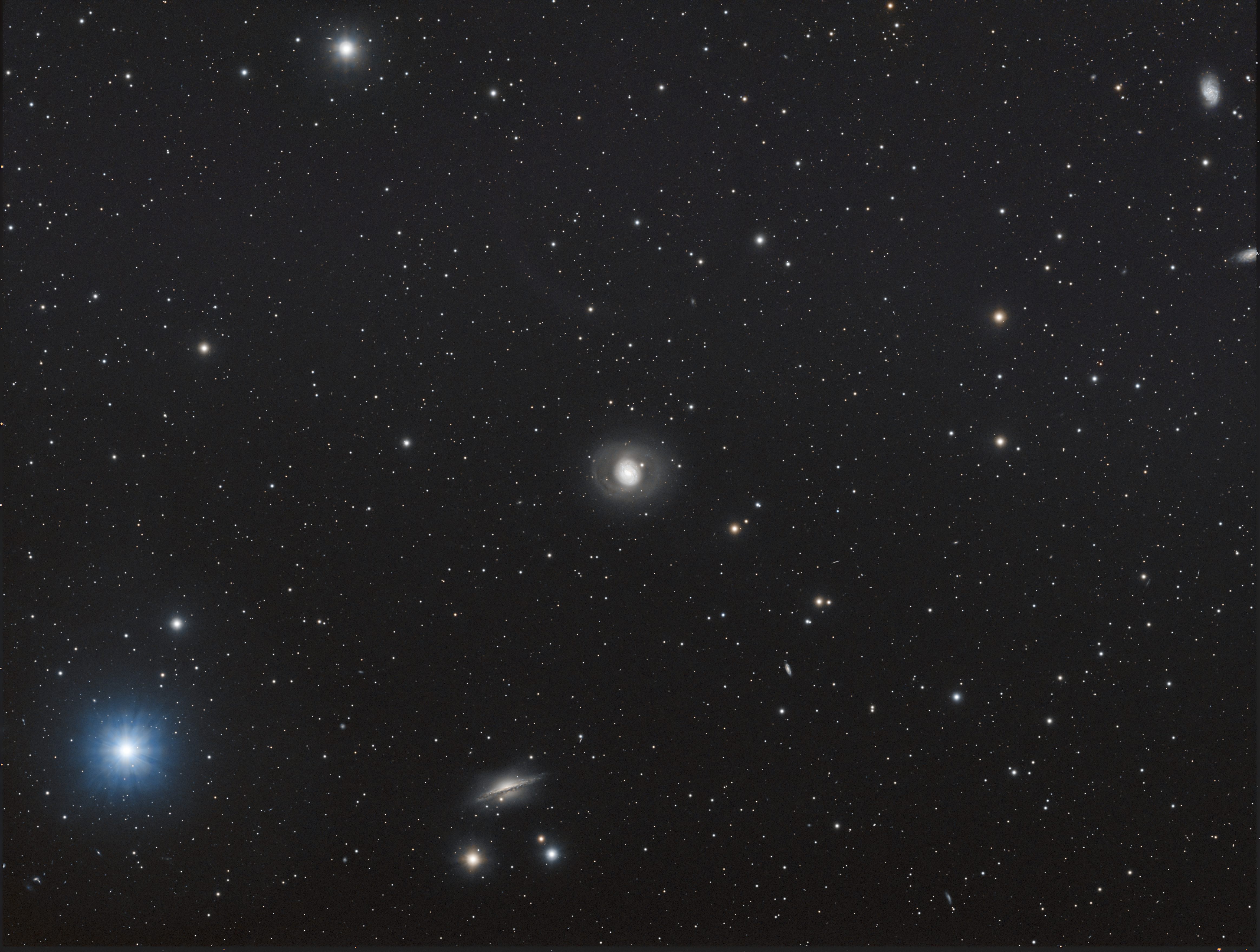 M77_NGC1068_GradCor_BXT_SXT_IMGsolv_SPCC_GHS_SCNR.jpg