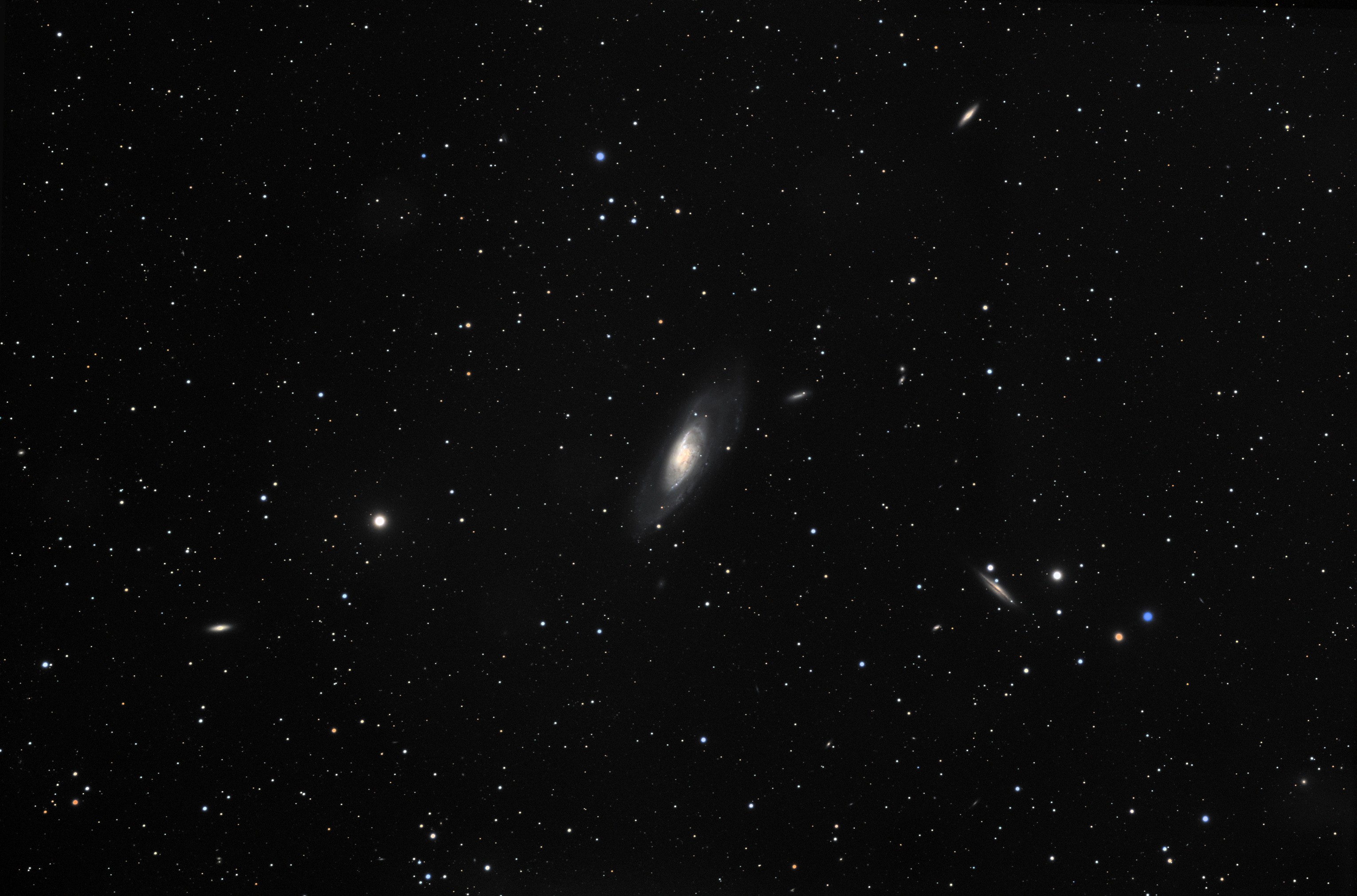 M106_NGC4258, 2025-02-18, 18x200R 15x200G 14x200B 71x200L, APO100Q, (Red Green Blue Luminance), Toupcam original2_bin2x2.jpg