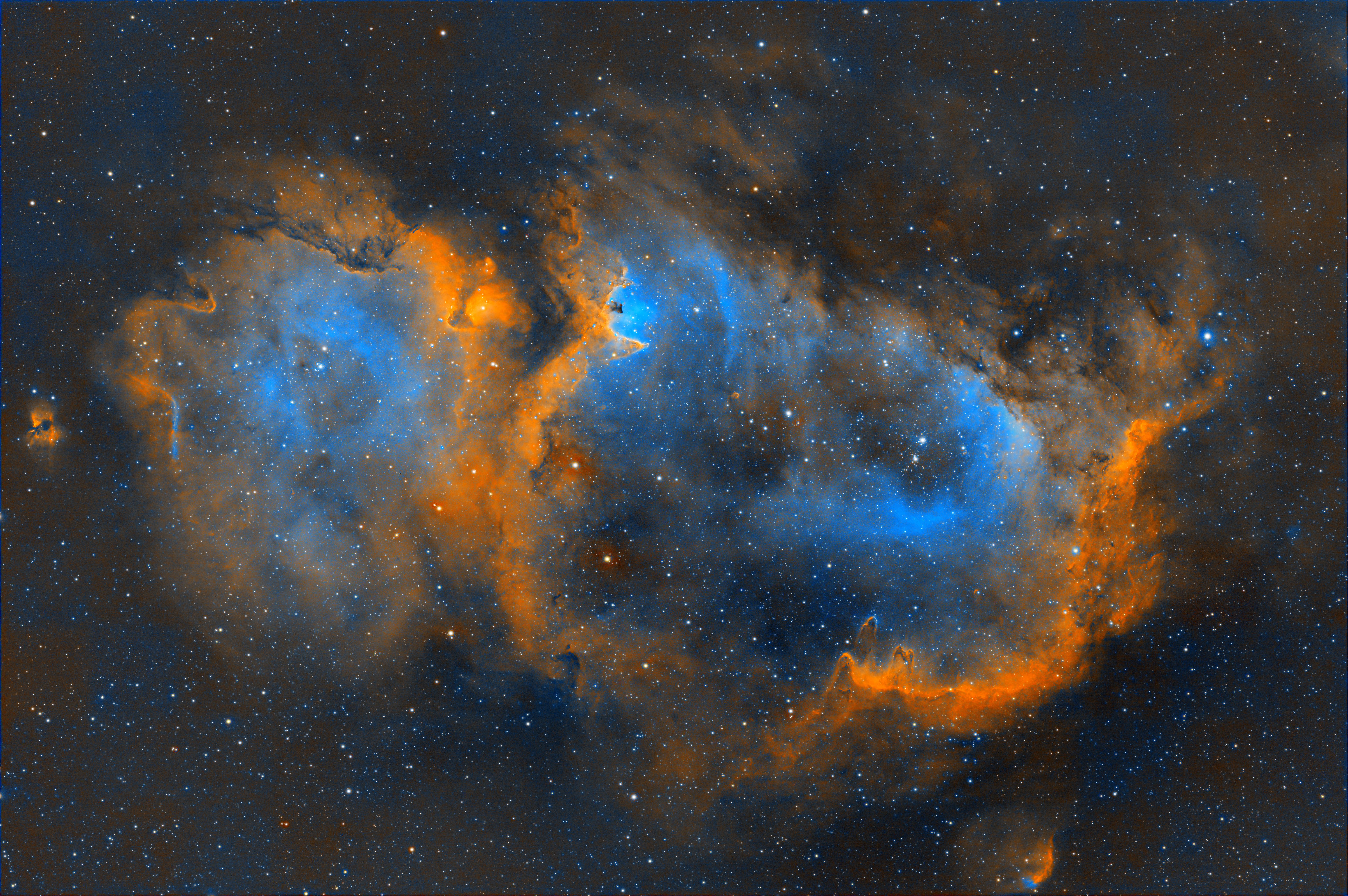 combined_changed_Soul_Nebula_Stars2_trial_updated_more_contrast.jpg