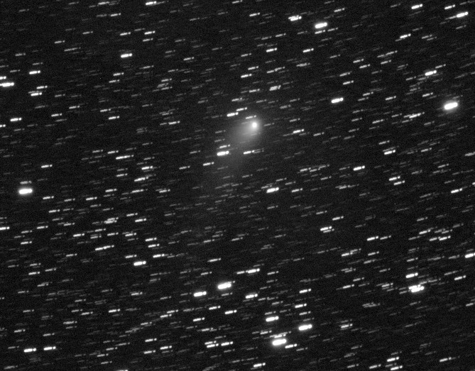 C2017T2(PANSTARRS), 2020-01-15, 38x50L , APO100Q, ZWO ASI1600MM-Cool, lock on comet head.jpg