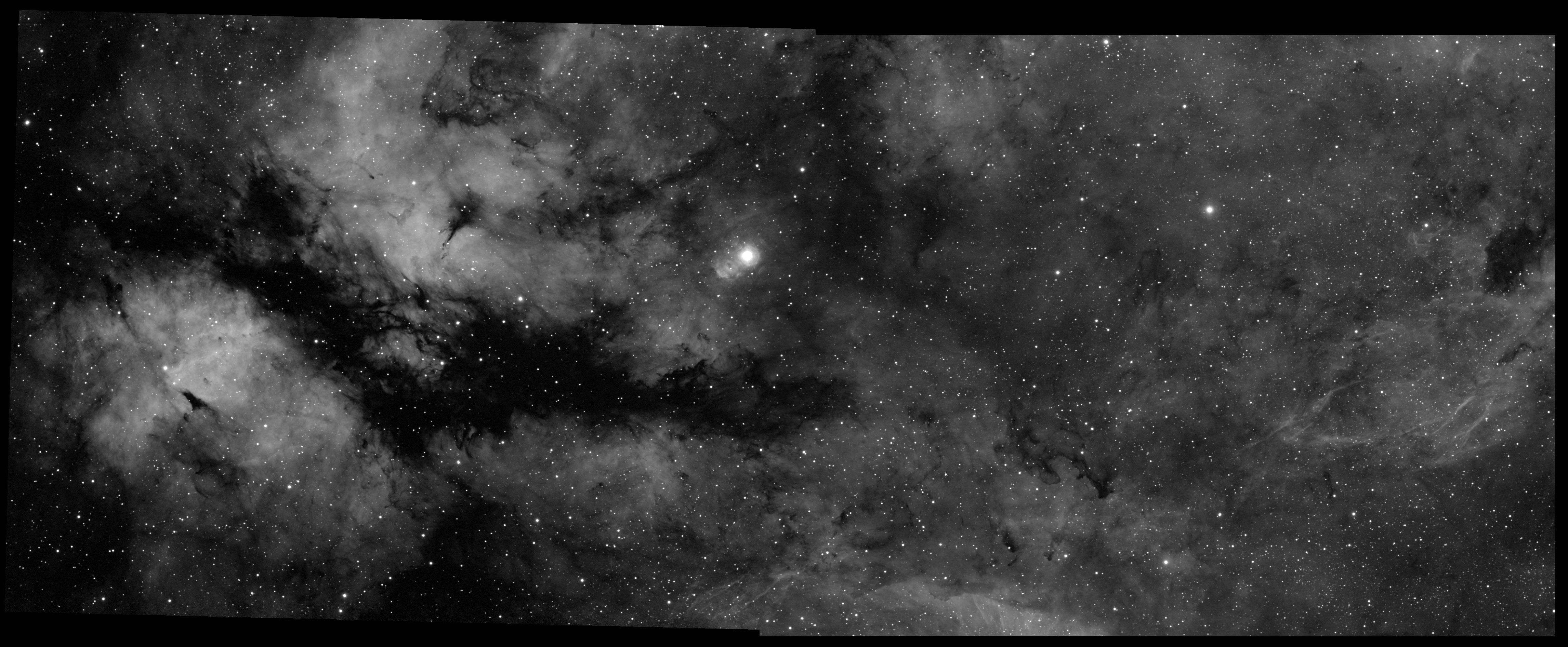 IC1318A mosaic, 2020-09-22, 32600sec, APO100Q, ZWO ASI1600MM.jpg